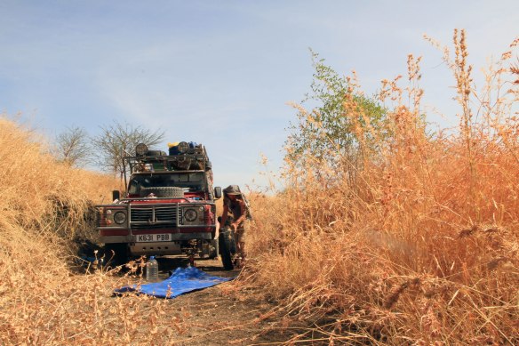 Stamping the chassis  (Photo: RWH)