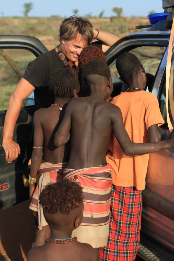 Dario indulging curiosity (Photo: RWH)