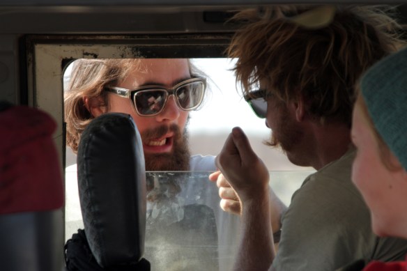 Team communication!?  (Photo: RWH)